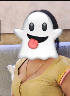 Ruby Baby Cam Queen - escort in Noida Photo 11 of 14