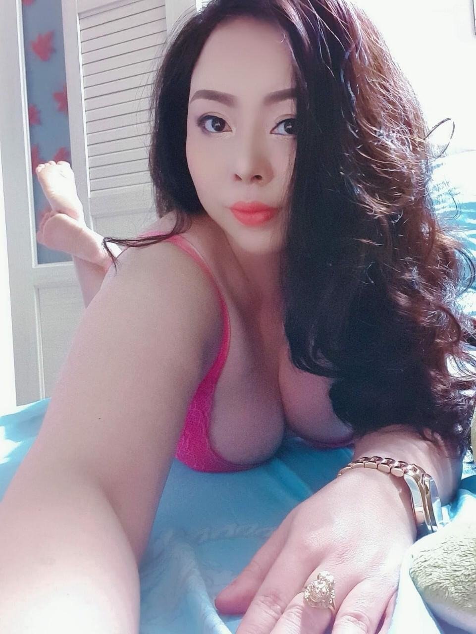 Big girl have sex in Bekasi