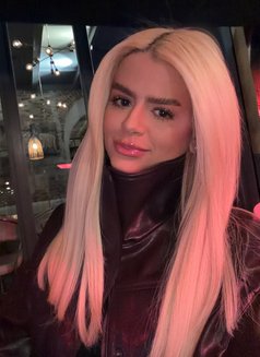 Ruby - escort in Dubai Photo 8 of 17
