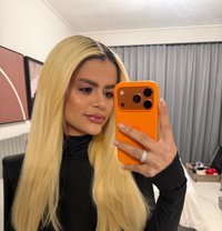 Ruby - escort in Dubai Photo 14 of 17