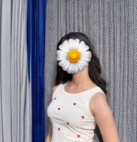 Ruby (Cam & Meet) - puta in New Delhi Photo 9 of 9