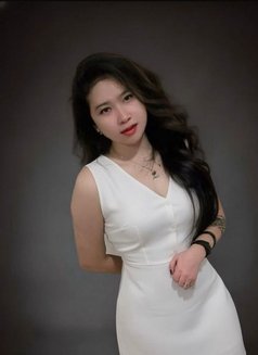 Ruby.Dubai silicon oasis - puta in Dubai Photo 9 of 14