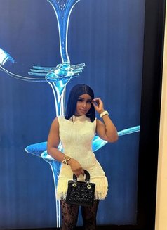 Ruby - escort in Cape Town Photo 2 of 5