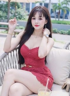 Ruby - escort in Chennai Photo 1 of 3