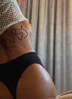 Independent Ruby(camshow) - puta in Dubai Photo 3 of 5
