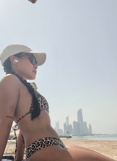 Ruby - escort in Dubai Photo 2 of 6