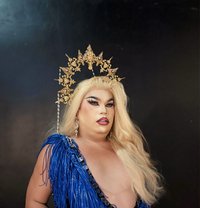 Ruby Grand - Male companion in Manila