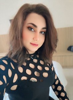 Ruby روبي - Transsexual escort in Dubai Photo 9 of 16