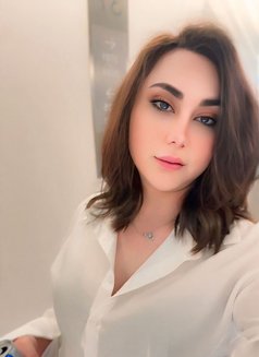 Ruby روبي - Transsexual escort in Dubai Photo 12 of 16