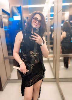 Ruby روبي - Transsexual escort in Dubai Photo 15 of 17