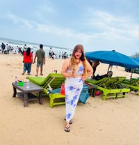 Ruby Singh - puta in Pune Photo 1 of 2