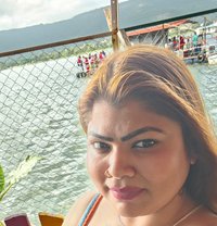 Ruby Singh - puta in Pune