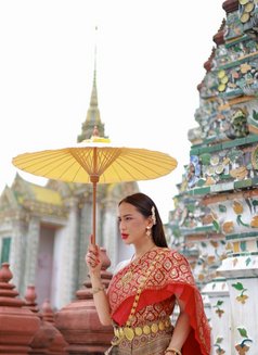 Ruby top for smoking so hot and high - Transsexual escort in Bangkok Photo 21 of 21