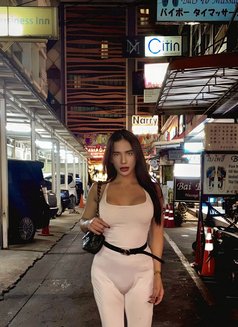 Mistress for smoking so hot and high - Acompañantes transexual in Bangkok Photo 19 of 19