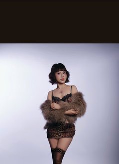Ruby - puta in Da Nang Photo 8 of 10
