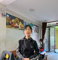 Lyly Young full service - masseuse in Ahmedabad