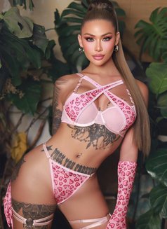 Ruby Wu - escort in Ho Chi Minh City Photo 7 of 18