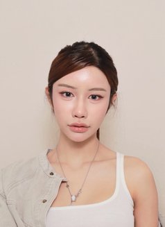 RubyBell - Transsexual escort in Seoul Photo 27 of 27