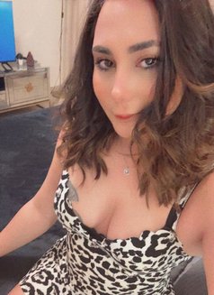 Rubydoll - Transsexual escort in Dubai Photo 2 of 2