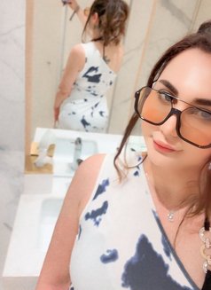 Rubydoll - Transsexual escort in Dubai Photo 7 of 12