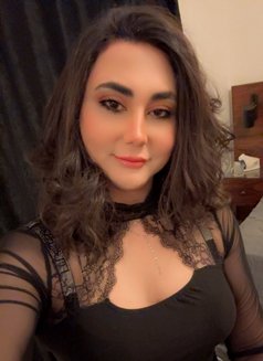 Rubydoll - Transsexual escort in Dubai Photo 8 of 9