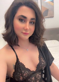 Rubydoll - Transsexual escort in Dubai Photo 2 of 12