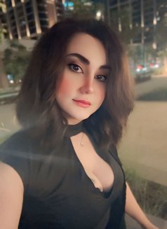 Rubydoll - Acompañantes transexual in Dubai Photo 10 of 11