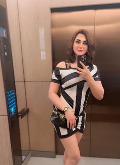 Rubydoll - Transsexual escort in Dubai Photo 9 of 14