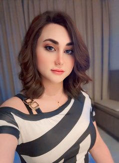 Rubydoll - Transsexual escort in Dubai Photo 11 of 14