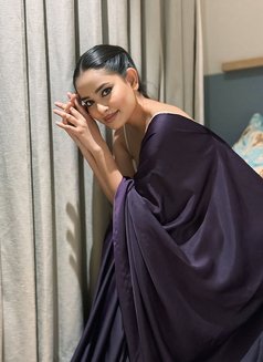 Ruchi - escort in Dubai Photo 2 of 5