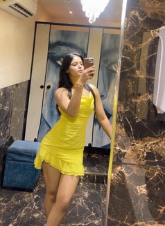 Ruchi Indian - escort in Dubai Photo 2 of 4