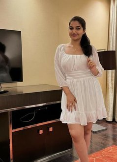 Ruchi Sharma - puta in Chandigarh Photo 1 of 1