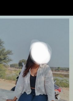 Ruchi Sharma - escort in Jaipur Photo 6 of 9