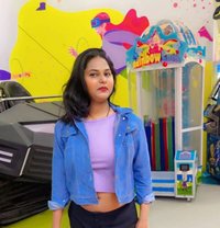 Ruchi Sharma - escort in Noida