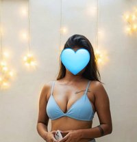 ️Ruchi Singh INDEPENDENT & GENUINE GIRL - puta in Bangalore Photo 2 of 7