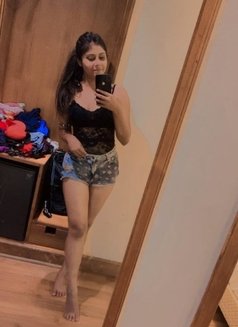 Ruchi Singh - escort in Bangalore Photo 5 of 6