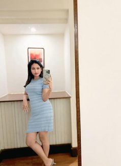 RUCHIKA 70423 ESCORTS 05580 SERVICE - puta in Gurgaon Photo 11 of 12