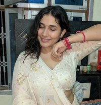 Ruchika - puta in Kolkata