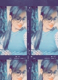 Ruchika - Transsexual escort in New Delhi Photo 4 of 8