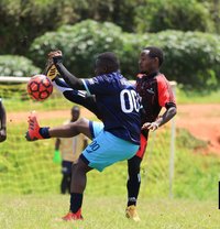 Rudebo - Acompañantes masculino in Kampala