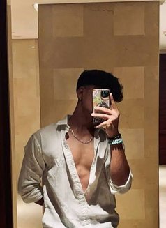 Rudra - Male escort in Kolkata Photo 1 of 2