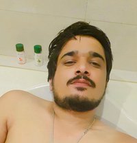 Rudra - Acompañantes masculino in Lucknow