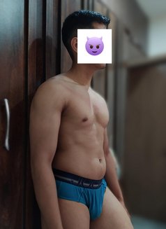 Rudra - Male escort in Mumbai Photo 3 of 13