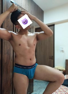 Rudra - Male escort in Mumbai Photo 5 of 13