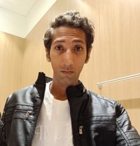 Rudra Singhania - Acompañantes masculino in Mumbai