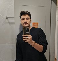 Rudy - Male escort in Mumbai