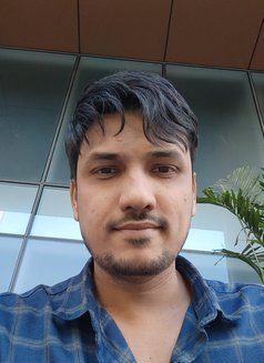 Rudy - Male escort in Pune Photo 3 of 3