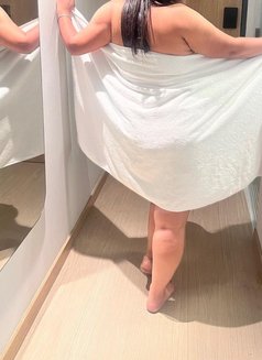 Ruhani - escort in Kolkata Photo 9 of 17