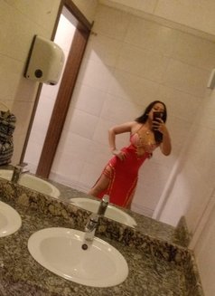 Ruhee 2025 - Transsexual escort in Muscat Photo 1 of 1