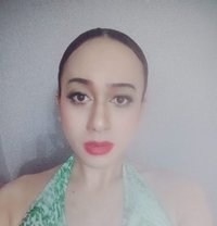 Ruhee - Acompañantes transexual in Muscat